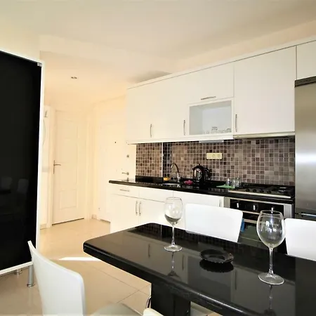 New Lux Beach In - Center Sea - Apartmán